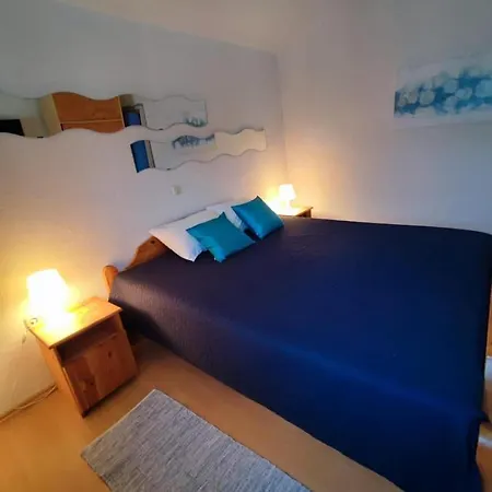 Appartement Charming Tia -near Queen *